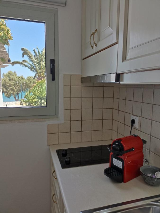 Grandes Apartments Sea Front باليكاسترون المظهر الخارجي الصورة